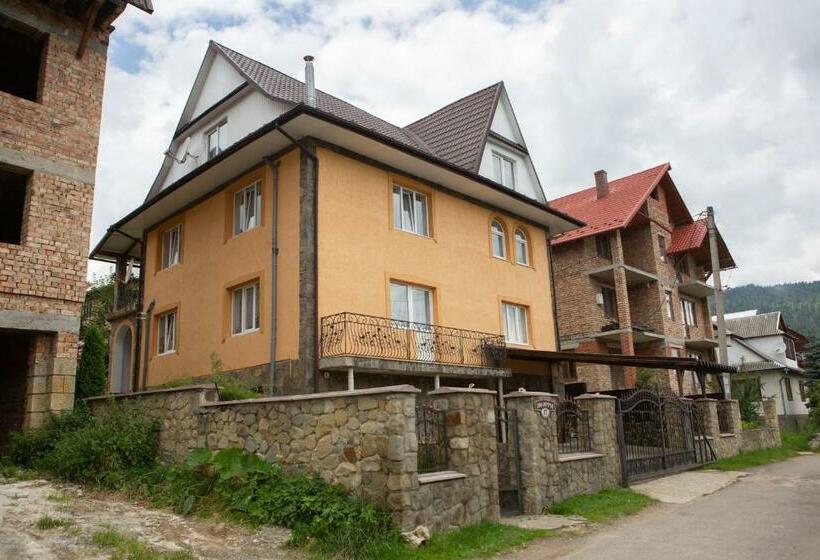 بنسيون Alma Guest House