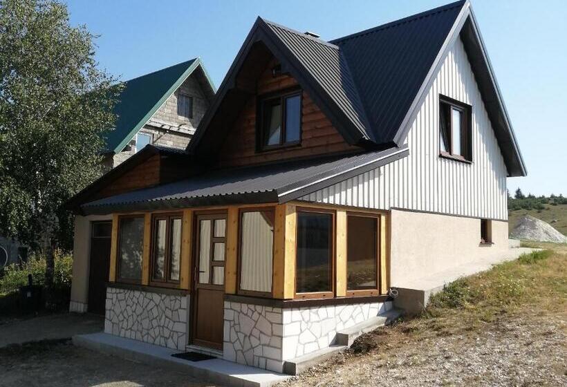 پانسیون Bungalows And Rooms Ivan