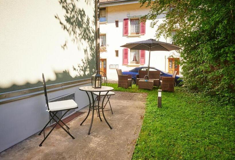 بنسيون Da Maurizio Suites