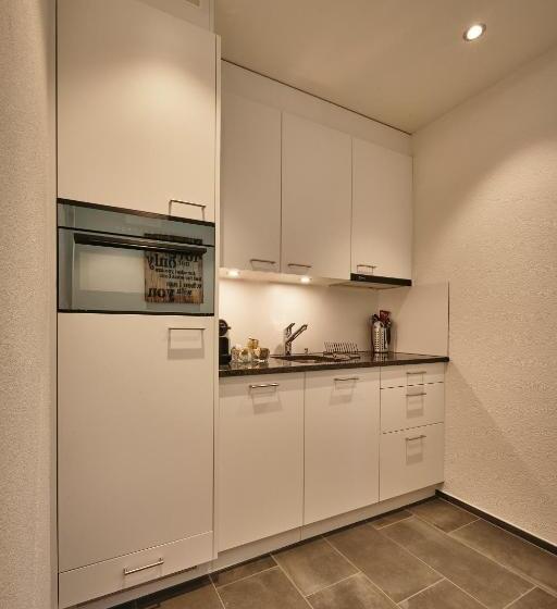 بنسيون Da Maurizio Suites