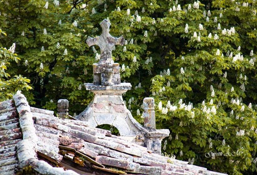 بنسيون Hostal La Llave