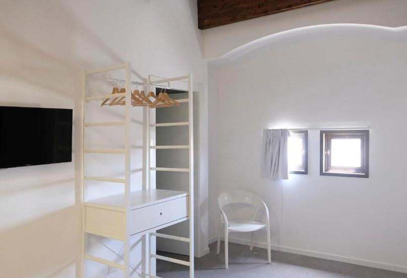 بنسيون Le Saline Rooms Marzamemi