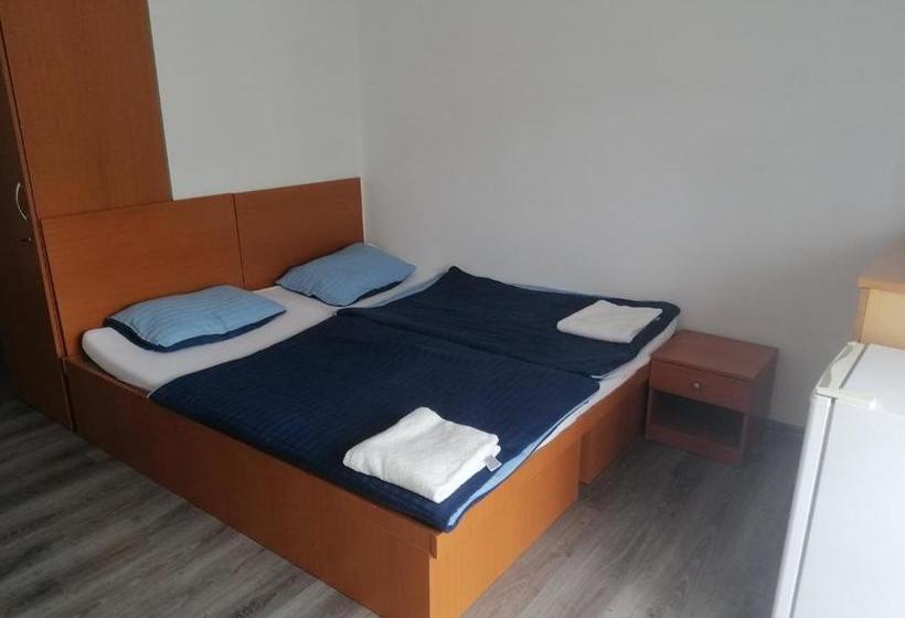 ペンション Penzión Amálka