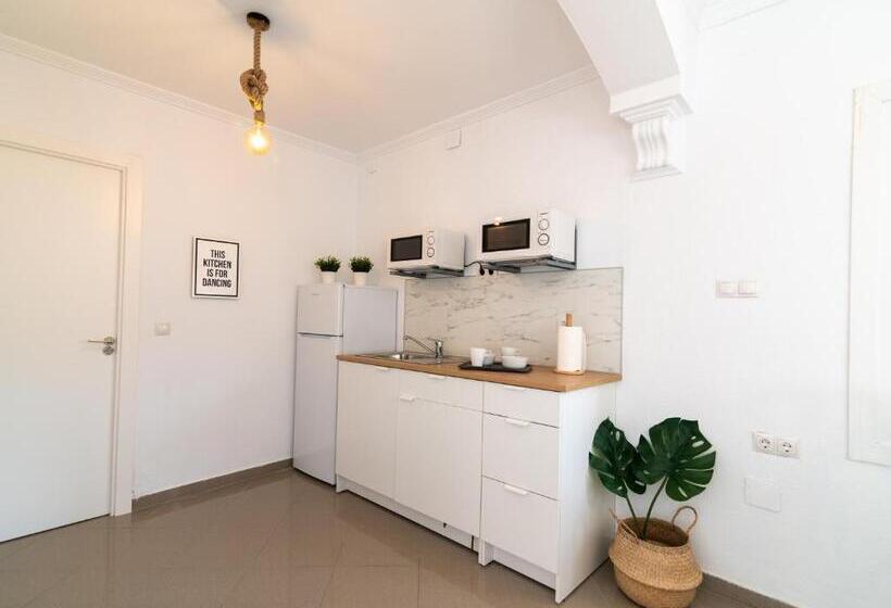 پانسیون San Miguel 34 Rooms