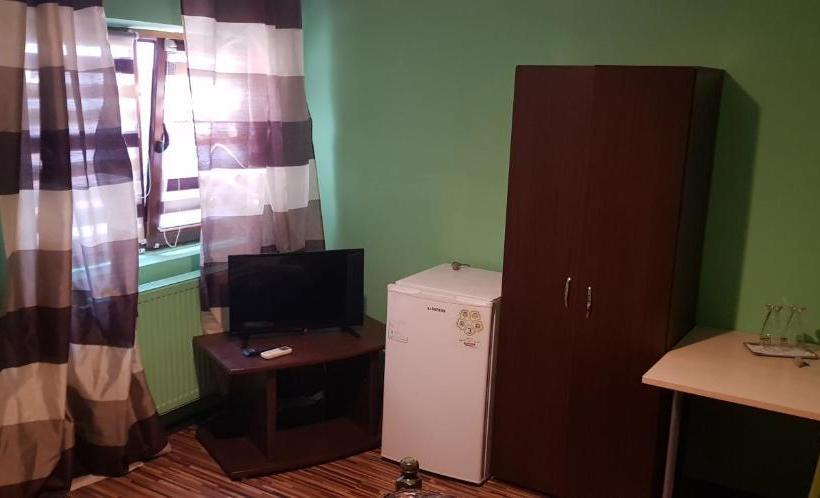 פנסיון Searooms