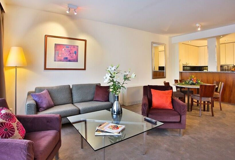 Adina Apartment Hotel Budapest