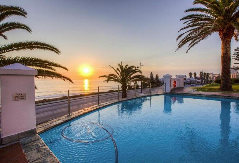 Courtyard Hotel Gqeberha