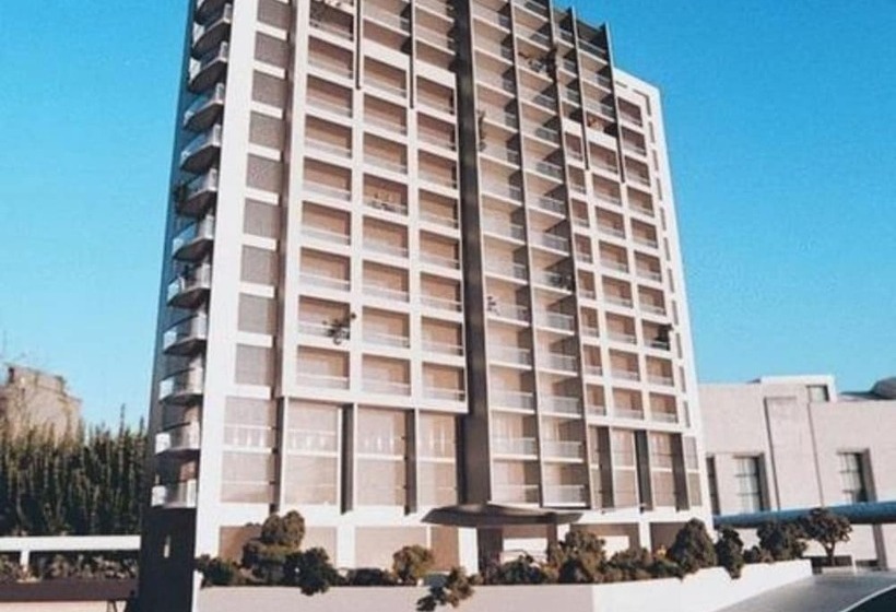 Crown On Cintra Lane