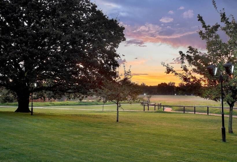 בית מלון כפרי Irene Country Lodge, Autograph Collection