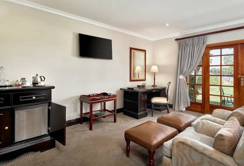 בית מלון כפרי Irene Country Lodge, Autograph Collection