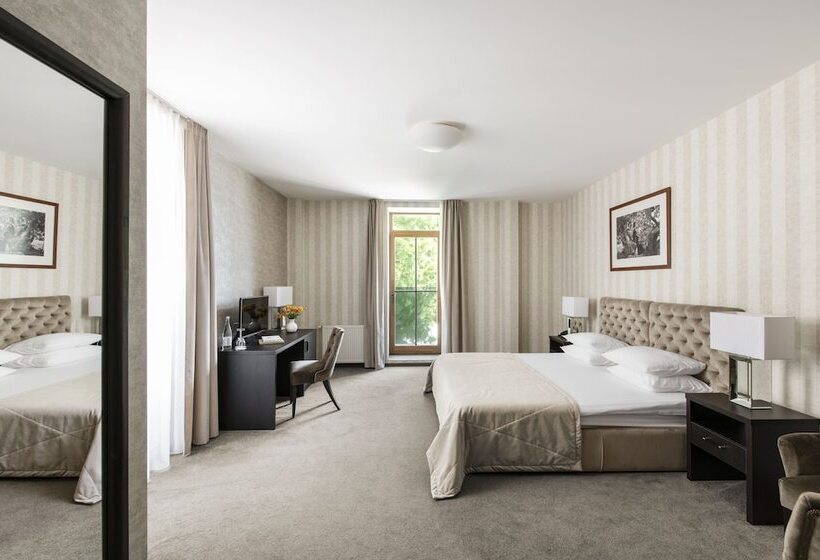 Amberton Cathedral Square Hotel Vilnius