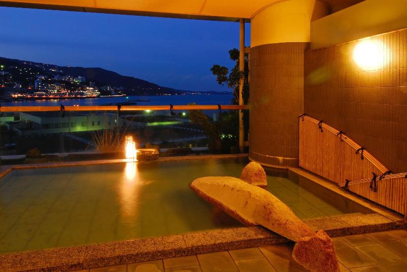 בית מלון כפרי Atami Korakuen