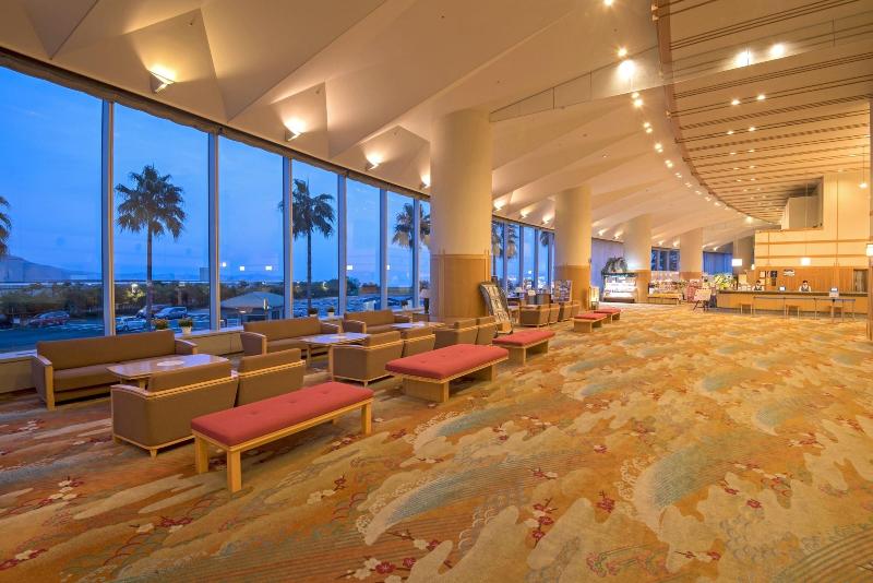 בית מלון כפרי Atami Korakuen