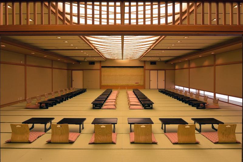 בית מלון כפרי Atami Korakuen