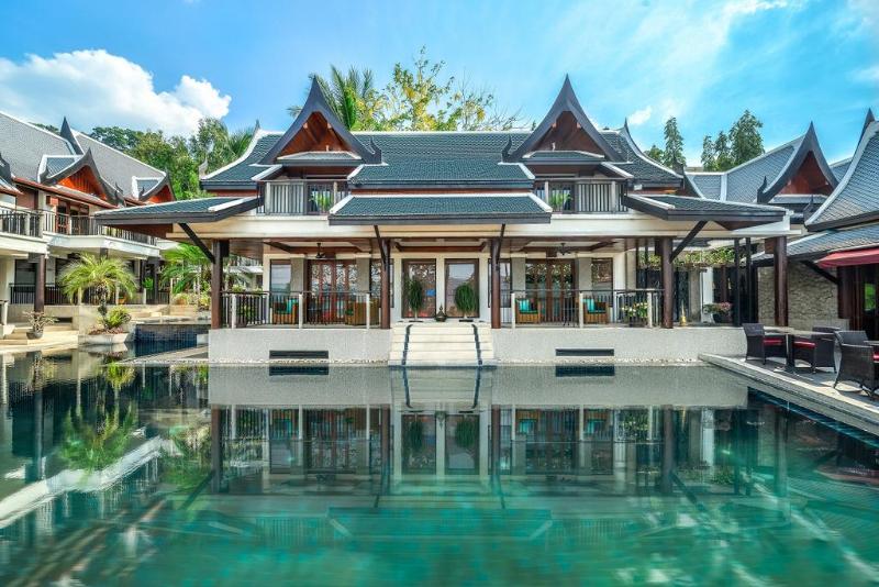 Отель Baan Yin Dee Boutique Resort Phuket   Sha Plus