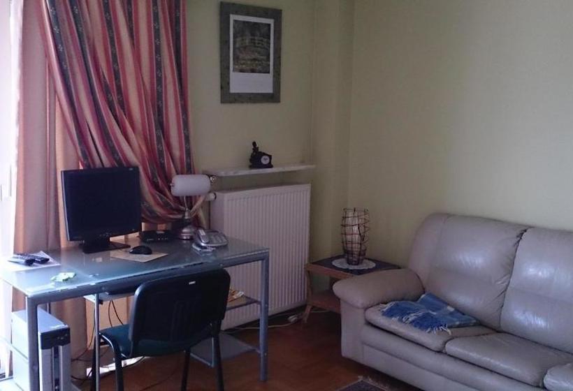 ホテル Babka Wieżowiec Noclegi