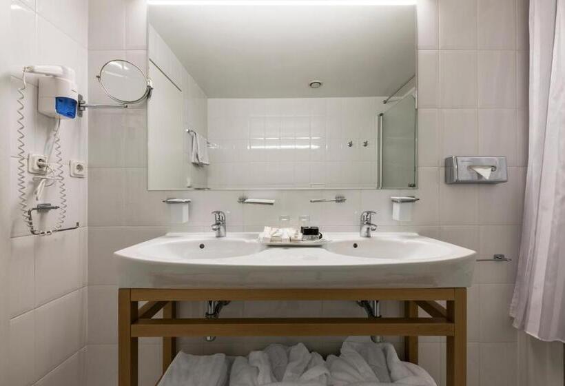 Отель Best Baltic Kaunas