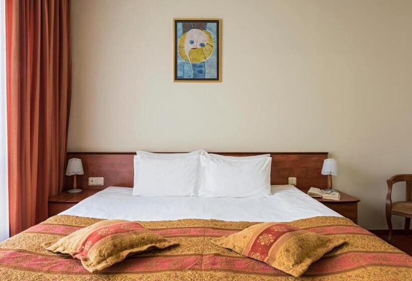 Отель Best Baltic Kaunas