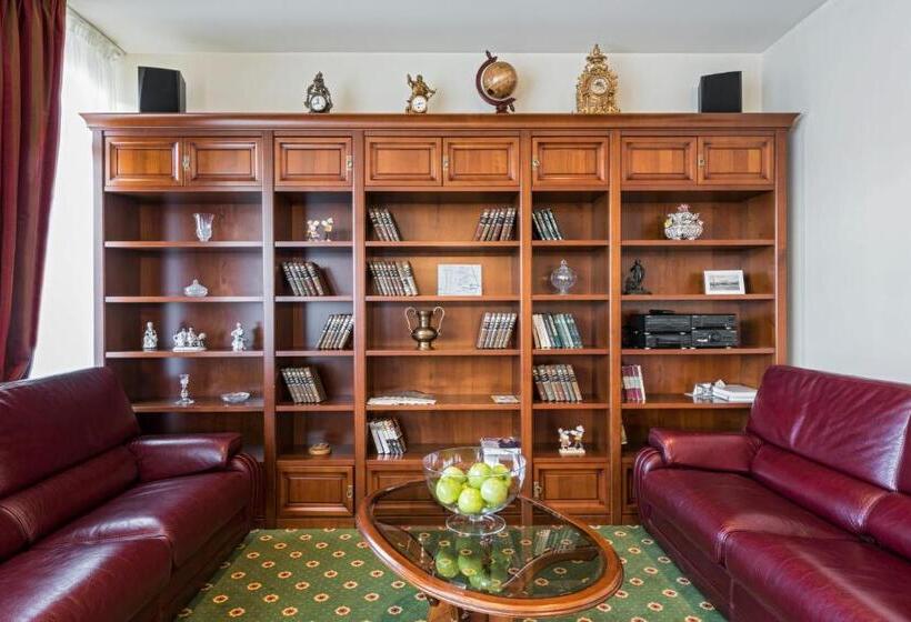 Отель Best Baltic Kaunas