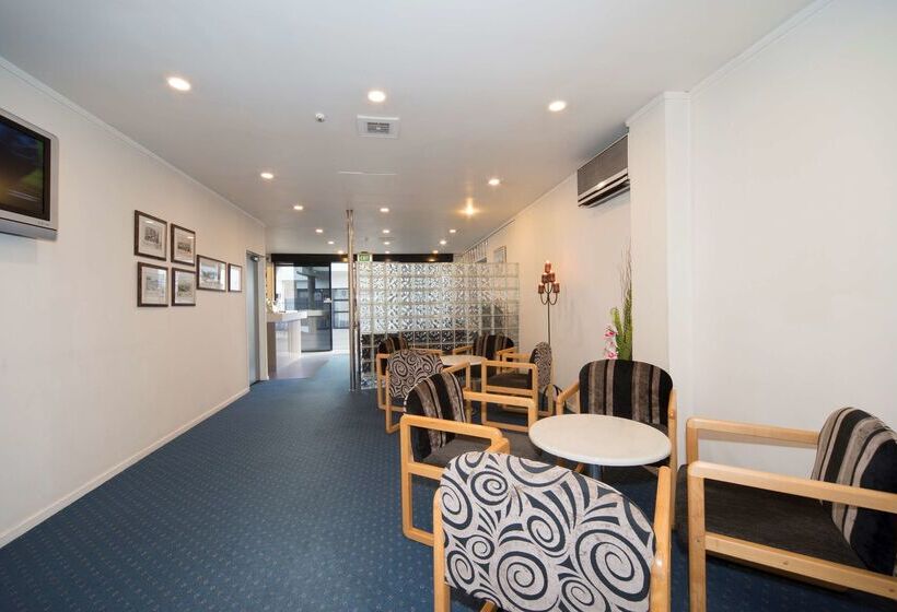 호텔 Best Western Ellerslie International