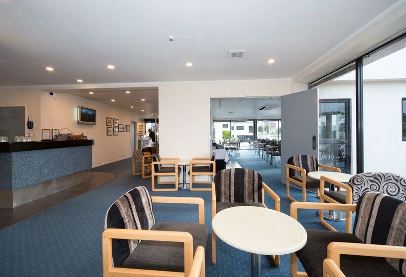 هتل Best Western Ellerslie International