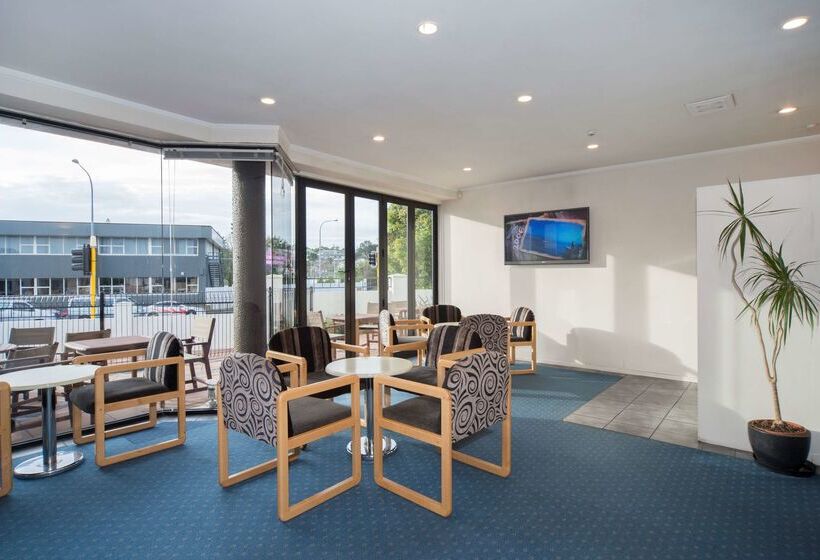 호텔 Best Western Ellerslie International