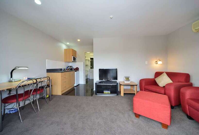 هتل Best Western Ellerslie International