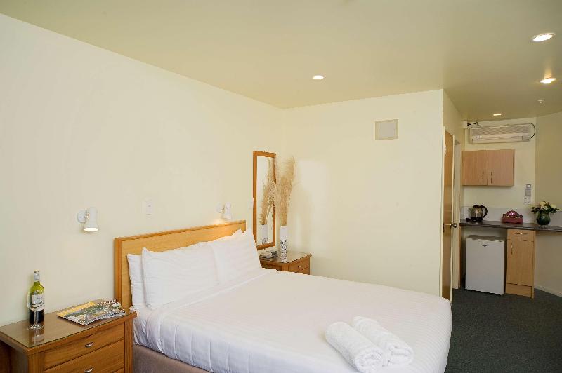 هتل Best Western Ellerslie International