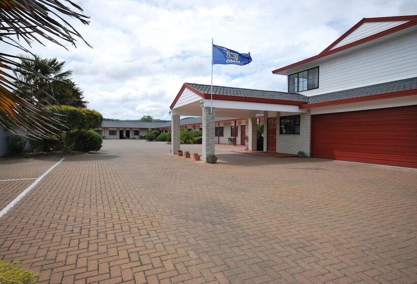 בית מלון כפרי Bks Palm Court Motor Lodge