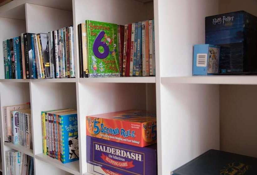 בית מלון כפרי Bks Palm Court Motor Lodge