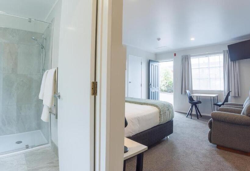 호텔 Bk's Pohutukawa Lodge