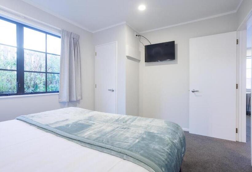 호텔 Bk's Pohutukawa Lodge