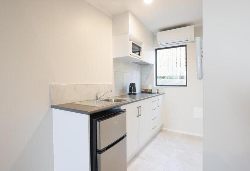 호텔 Bk's Pohutukawa Lodge