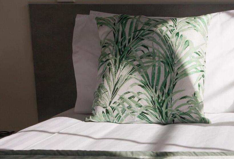 호텔 Bk's Pohutukawa Lodge