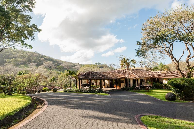 בית מלון כפרי Borinquen Thermal Resort