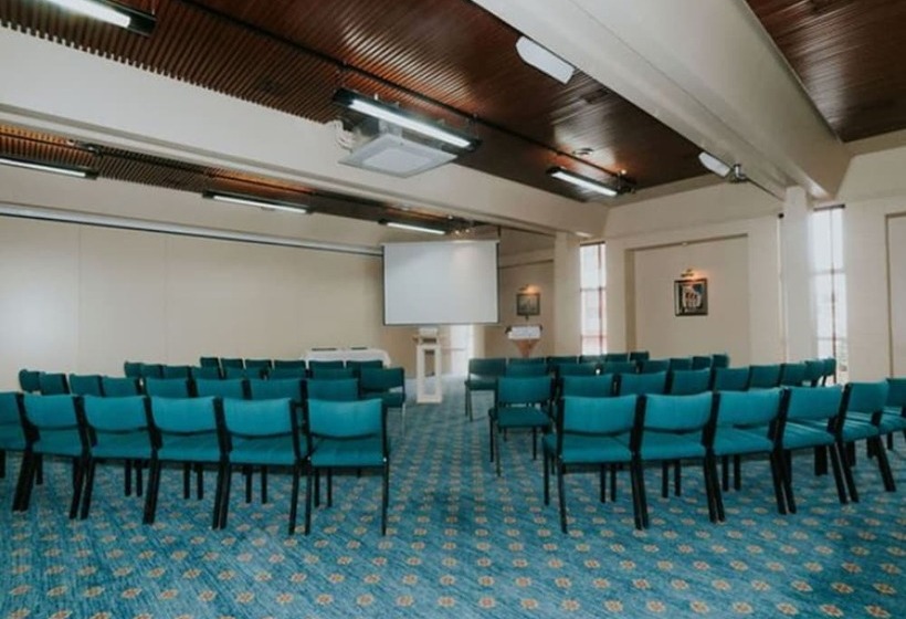 Brydone Hotel Oamaru