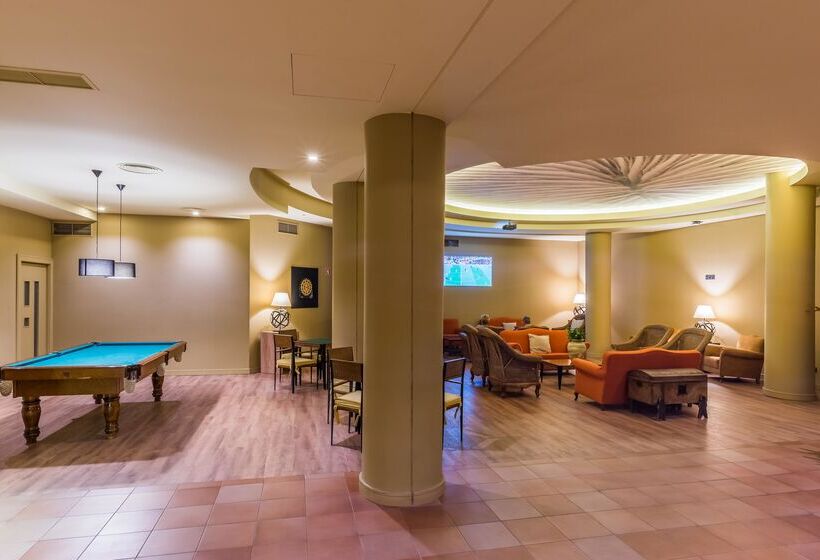 בית מלון כפרי Calheta Beach  Allinclusive  Savoy Signature