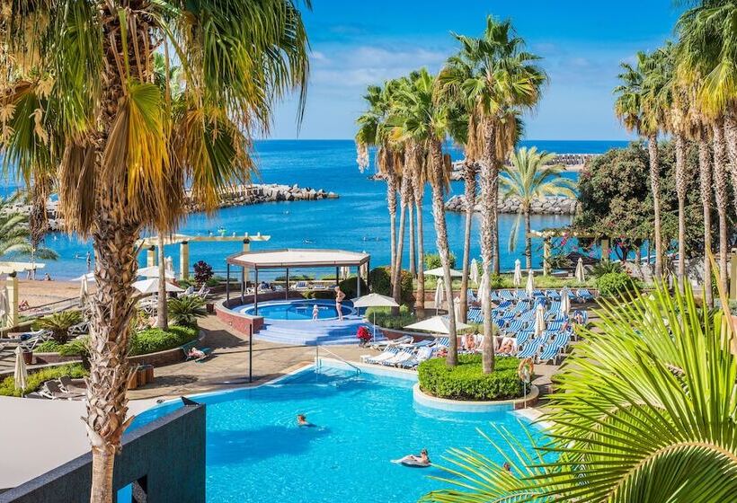 בית מלון כפרי Calheta Beach  Allinclusive  Savoy Signature