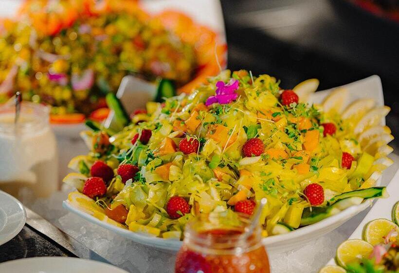 בית מלון כפרי Calheta Beach  Allinclusive  Savoy Signature