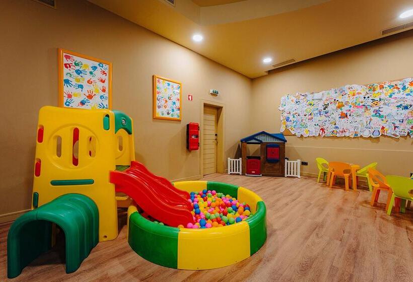 בית מלון כפרי Calheta Beach  Allinclusive  Savoy Signature