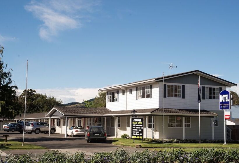 ホテル Colonial On Gladstone