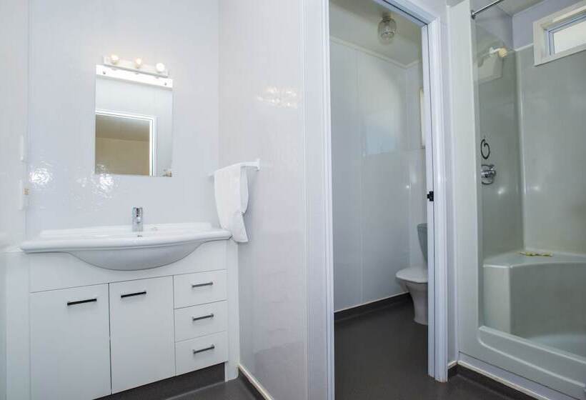 ホテル Colonial On Gladstone