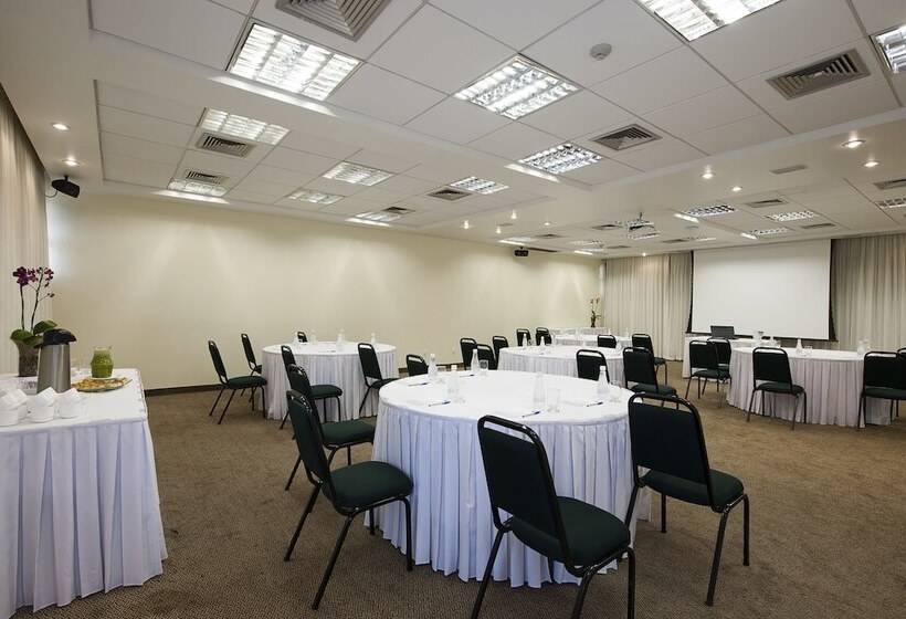 فندق Golden Park Uberlandia