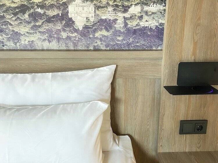 Conti Hotel Vilnius, Conference Centre, Restaurant & Bar