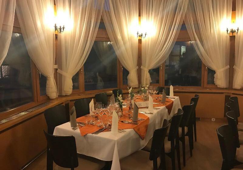 Corvin Hotel Budapest Sissi Wing