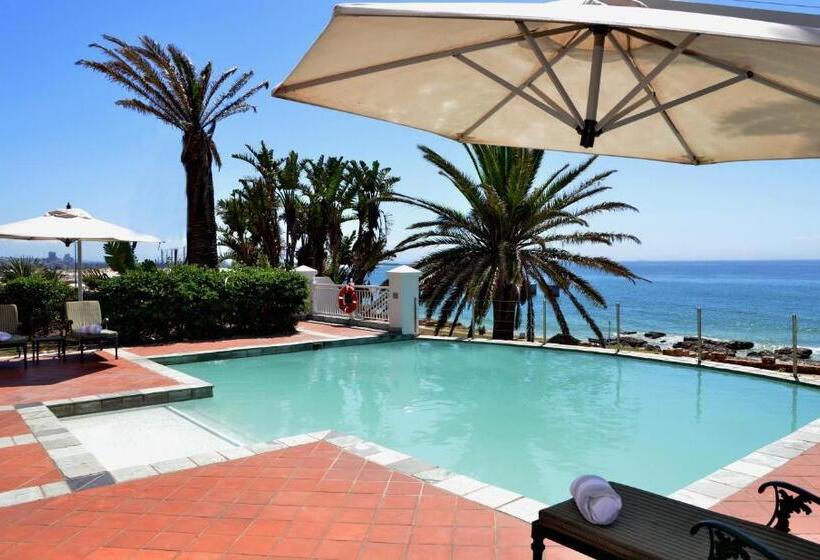 Courtyard Hotel Gqeberha