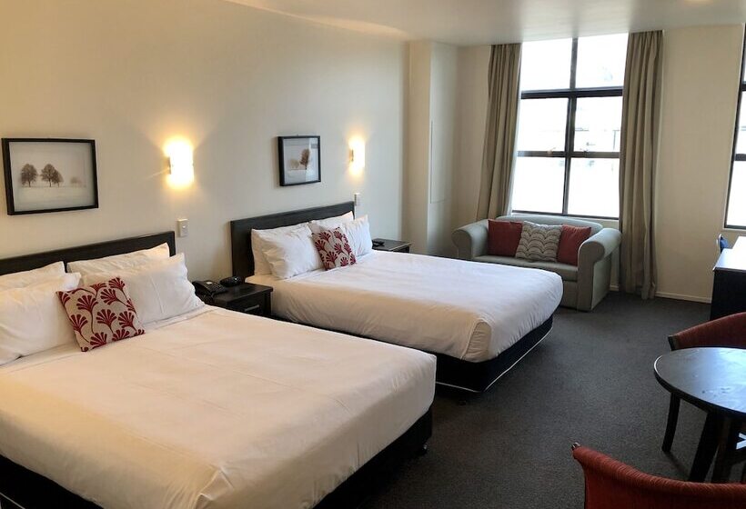 هتل Distinction New Plymouth