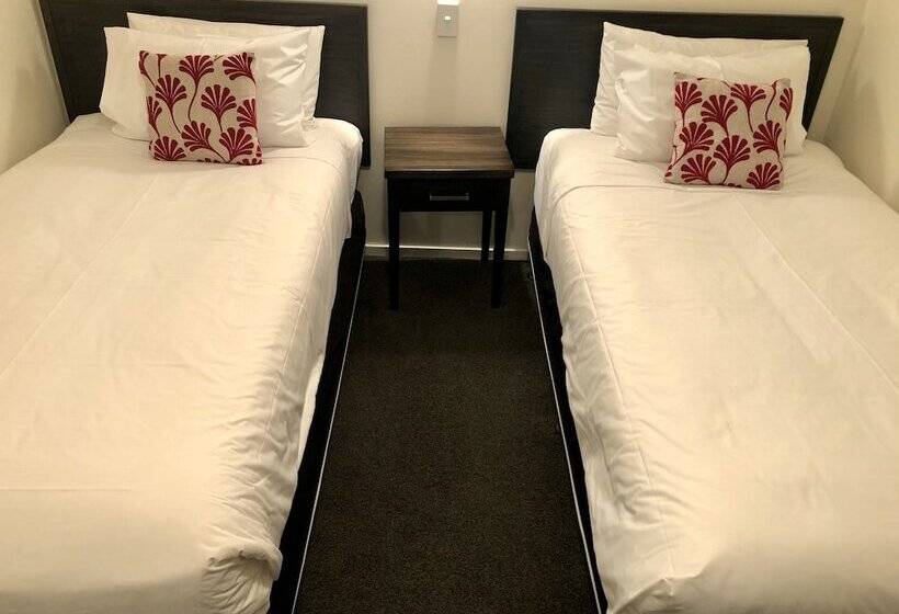 هتل Distinction New Plymouth