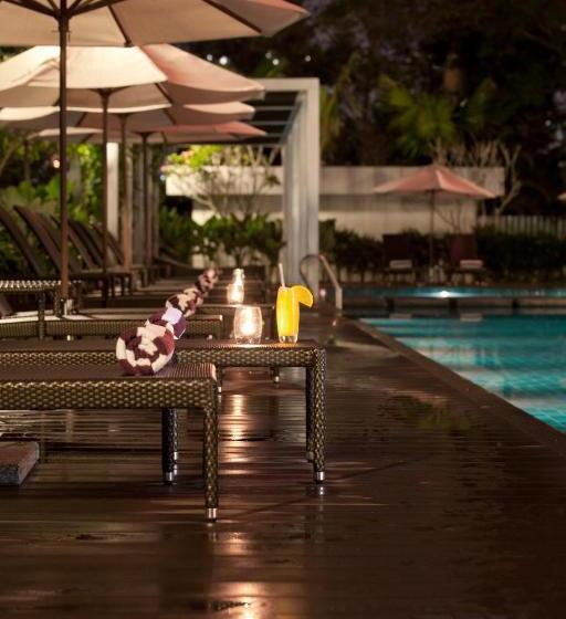 ホテル Dorsett Grand Subang