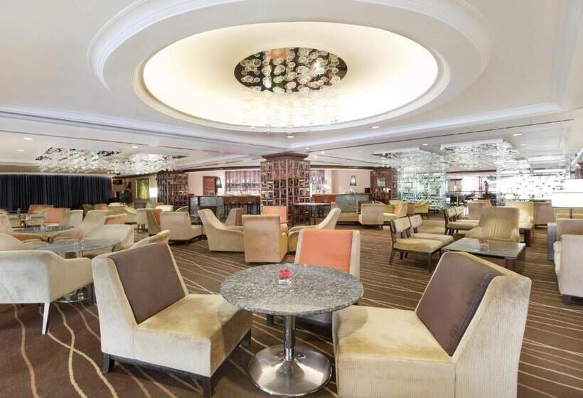 ホテル Dorsett Grand Subang